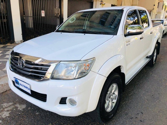 HILUX 2013/2013 2.7 SRV 4X4 CD 16V FLEX 4P AUTOMÁTICO