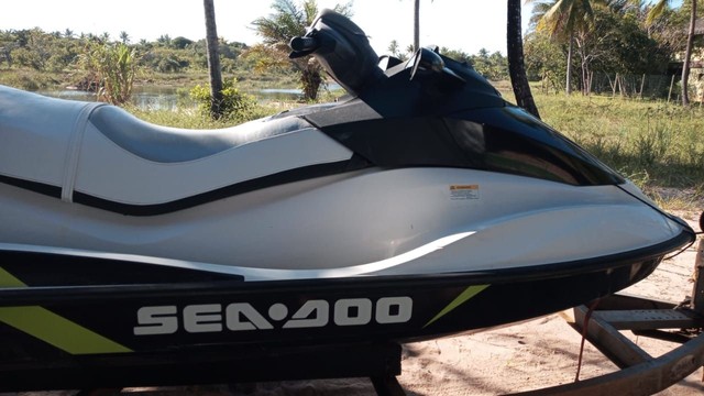 JET SKI GTI 155 SEADOO COM CARRETINHA 