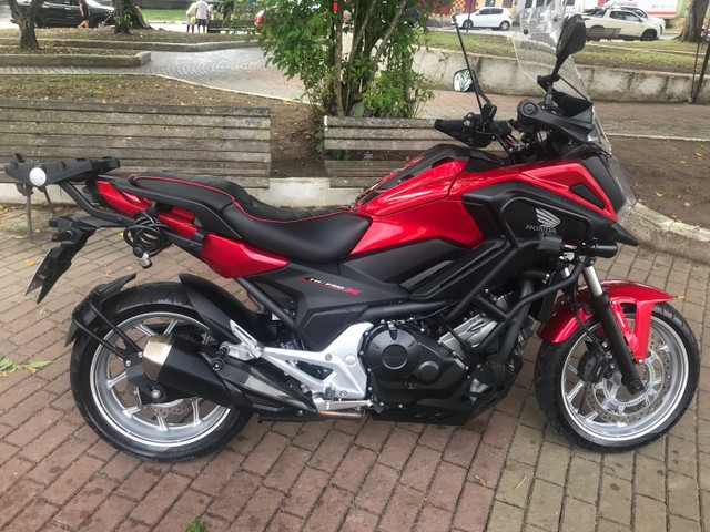 NC 750X 2020 - semi nova e super equipada -> valor 48.500reais. Leiam o anúncio