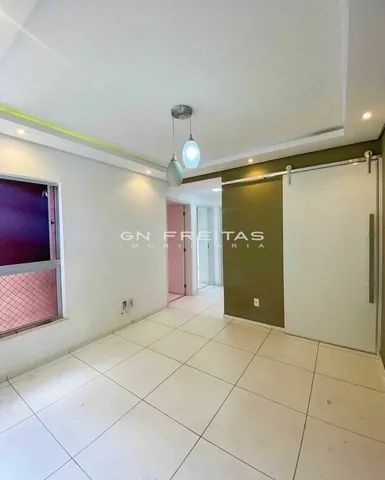 Apartamento com armários 