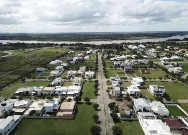 Condomínio  Vale Paraíba/ 450m2/R$ 210.000,00 - Foto 2