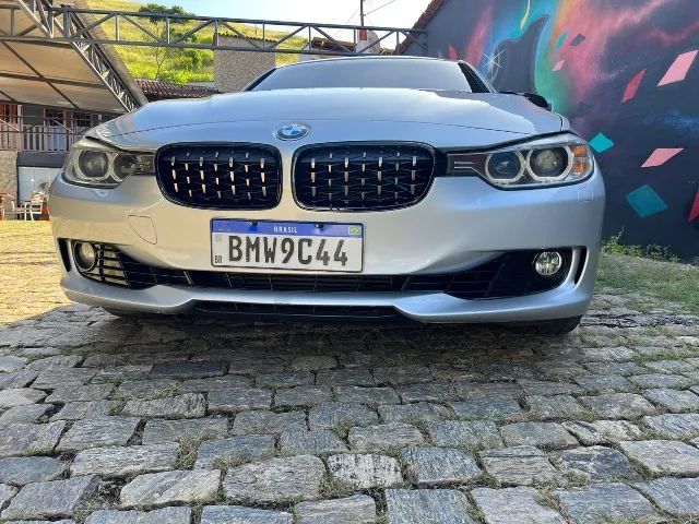 BMW 320i sport GP - 2013