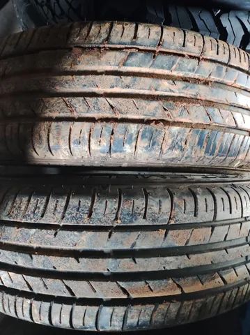 02 pneus aro 15 Dunlop 185/65/15 com 95% de borracha