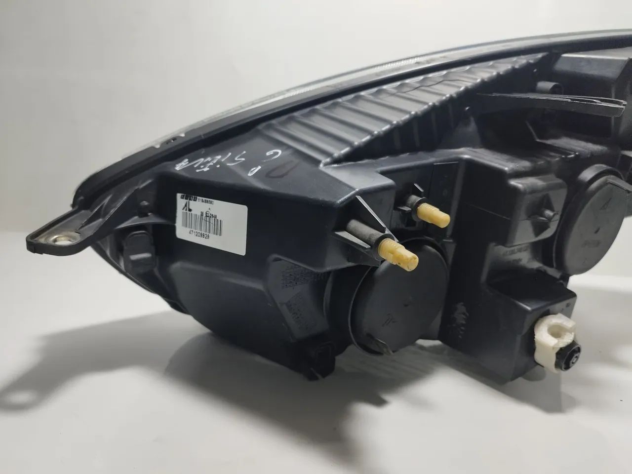 Farol Fiat Grand Siena 2013 a 2020 lado direito  - Foto 2
