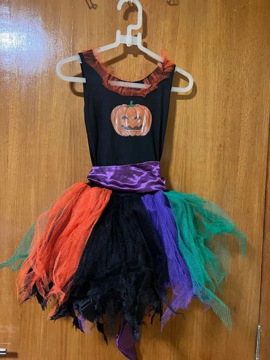 Vestido Infantil - vem com pote e bruxa 