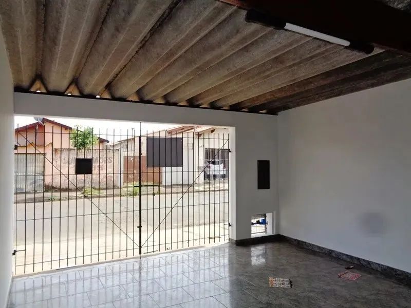 Casa a venda no areal 