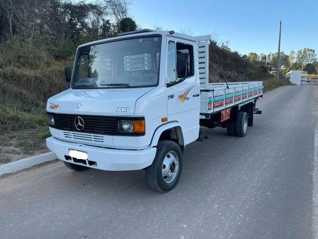 Merceds-benz 710 plus 