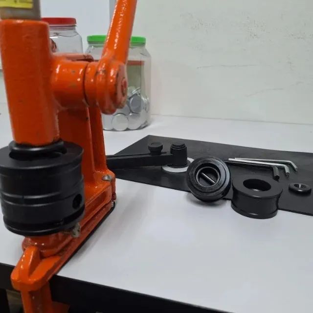 Máquina de Fazer Botton (Balancim Cardenas) Jogo completo - Foto 3