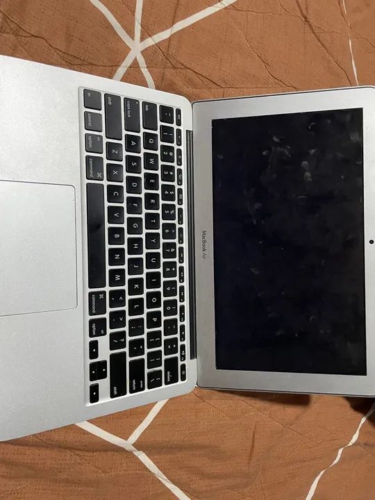 MacBook Air 11 polegadas - 2012 - Foto 2