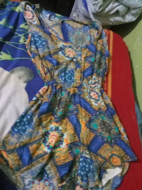 desapego  vestidos e macaquinha - Foto 3