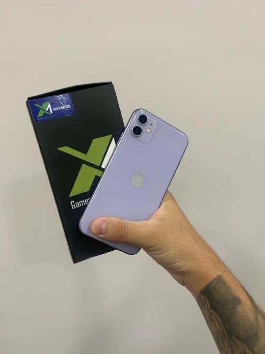 iPhone 11 lilás sem detalhes com garantia / a melhor loja 