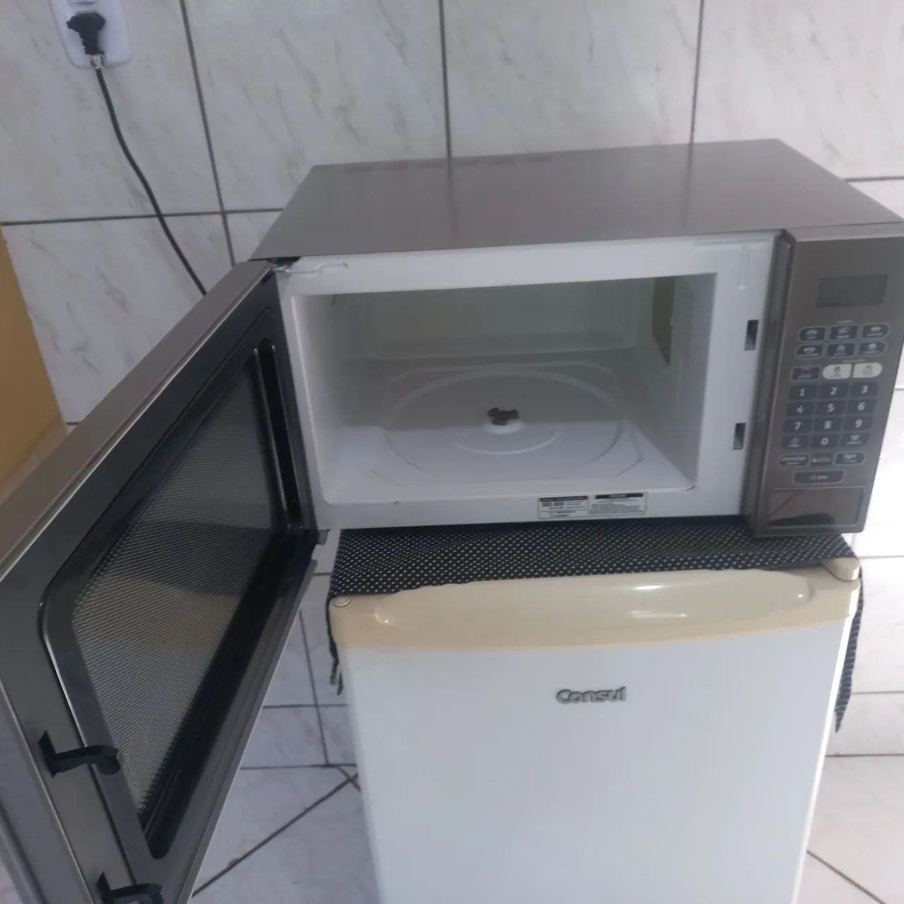 Micro-ondas  cônsul  espelhado  30.litros  - Foto 3