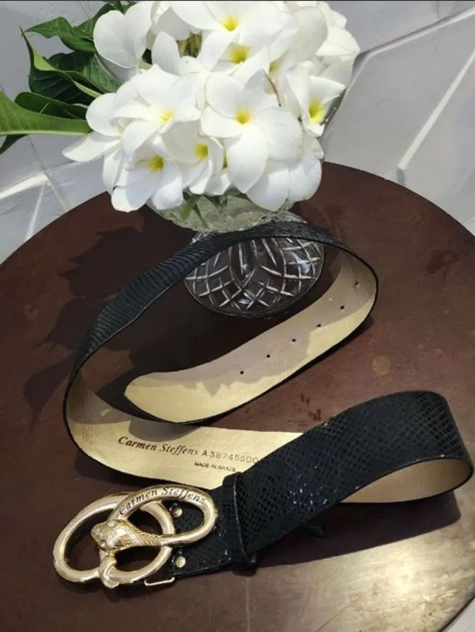 Cinto Carmen Steffens Couro Cobra Fivela Dourada - Foto 2