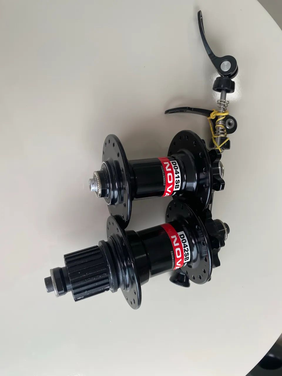 Par cubos novatech padrão shimano 12v MS eixo qr 