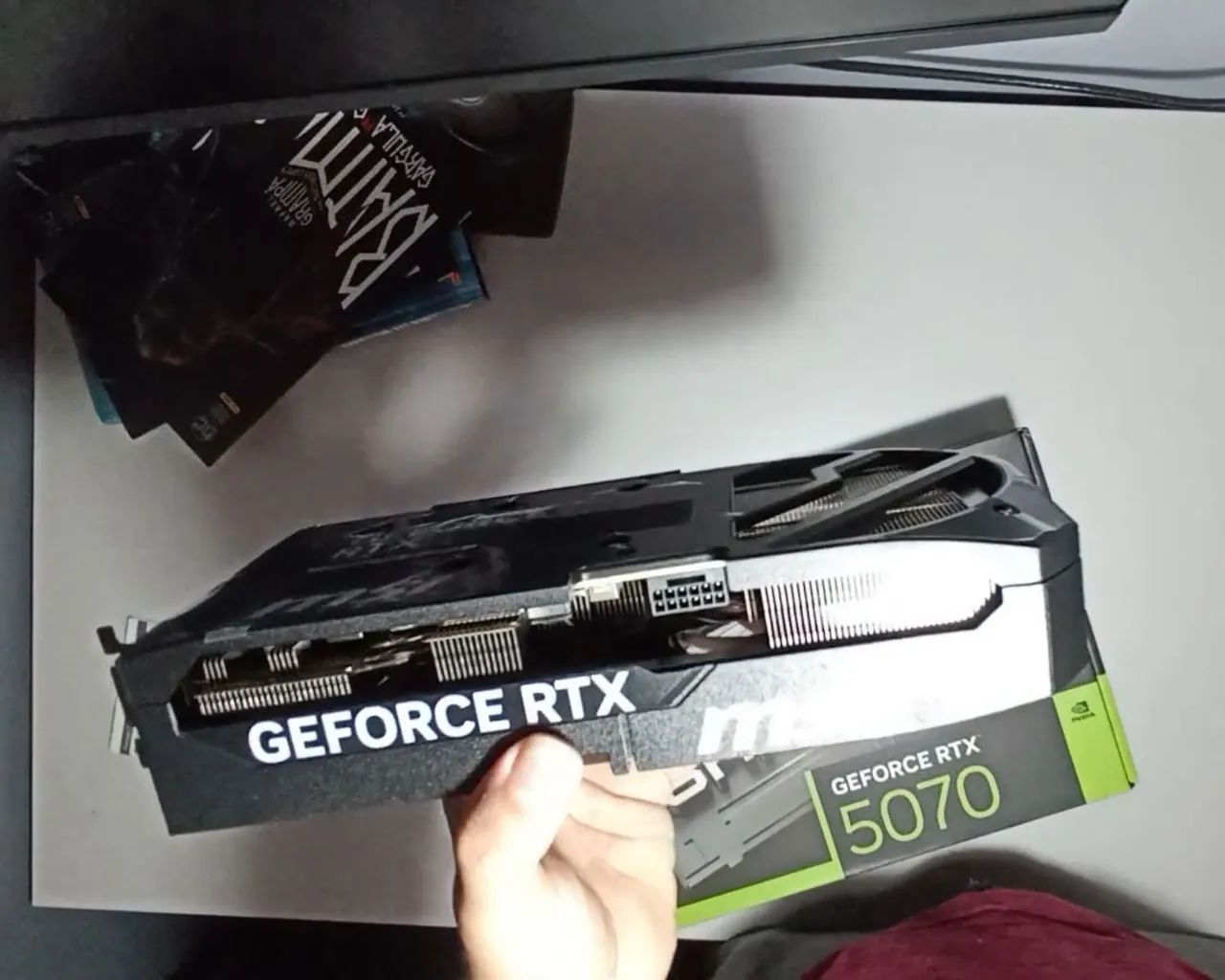Placa de Vídeo GeForce MSI RTX 5070 NOVA - Foto 4