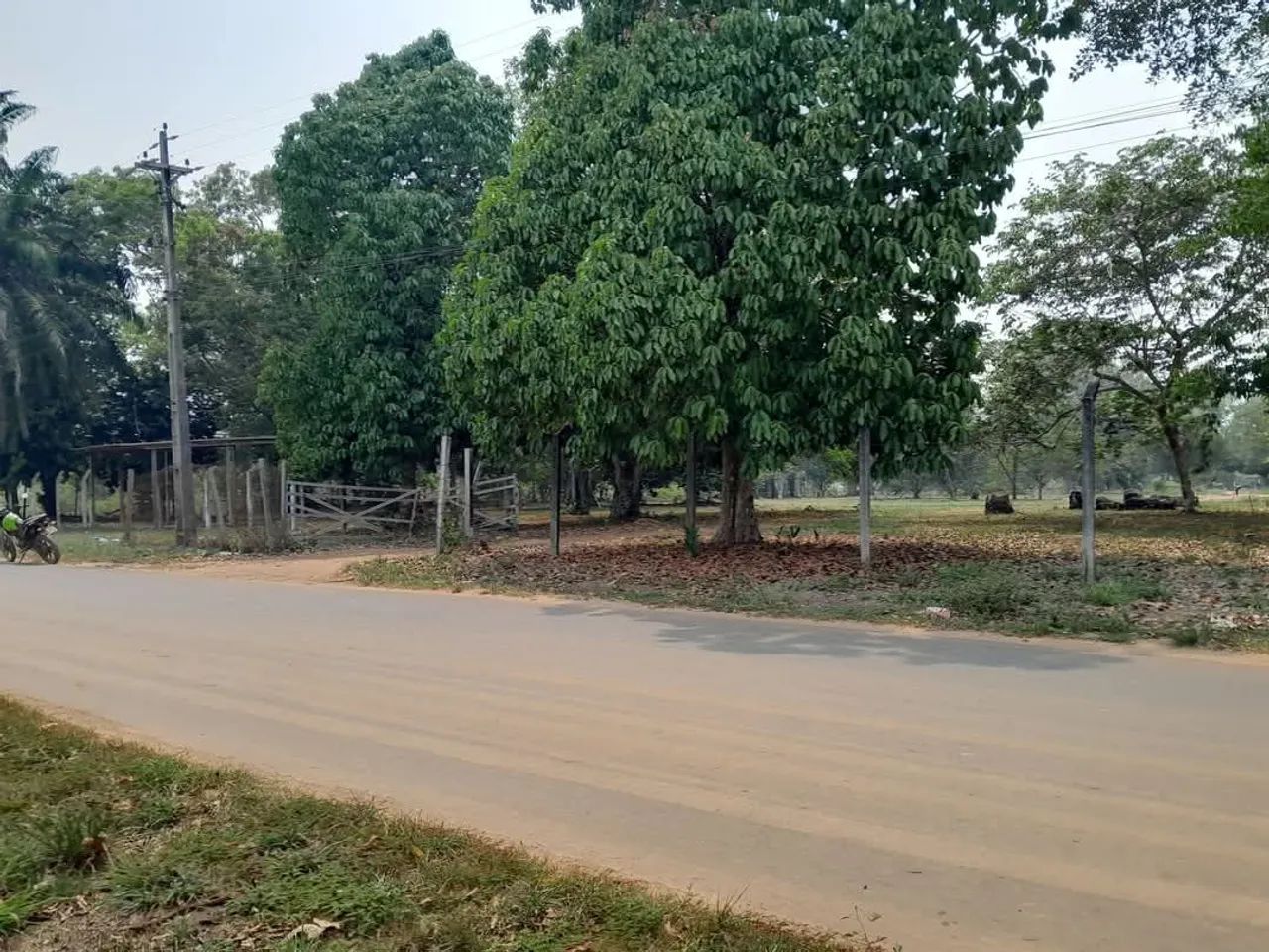 Sítio na Principal da estrada do açutuba ( Alugamos Também) 