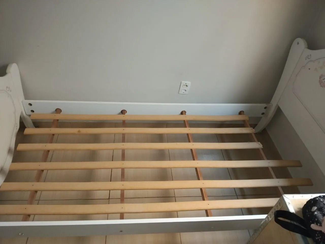 Cama Infantil com Estrado em Madeira