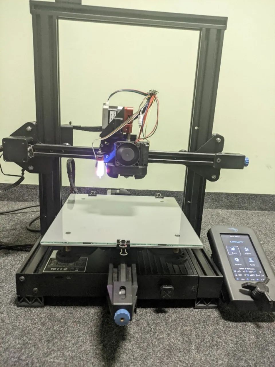 Impressora 3d Creality Ender 3 V2 Com Auto Nível - Foto 2