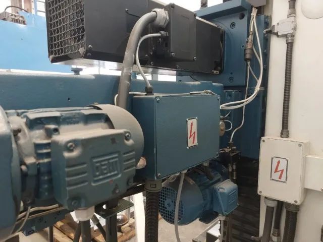Mandrilhadora CNC Zocca MFZ-80 - Máquinas para produção industrial