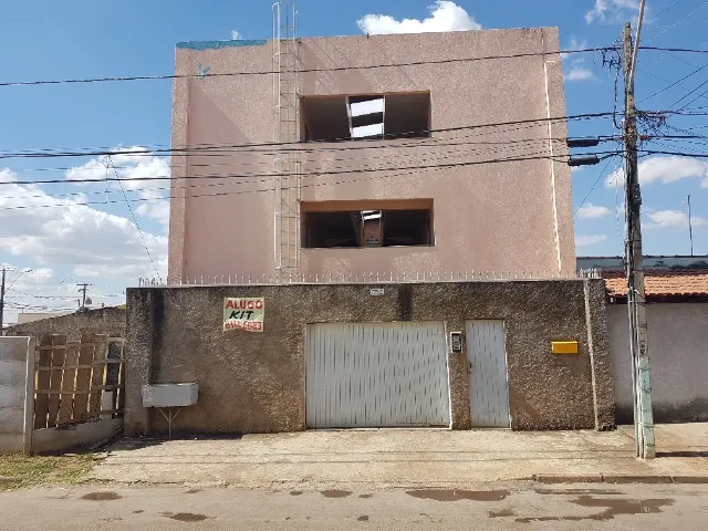Kitinete QNM 07 CEILÂNDIA SUL