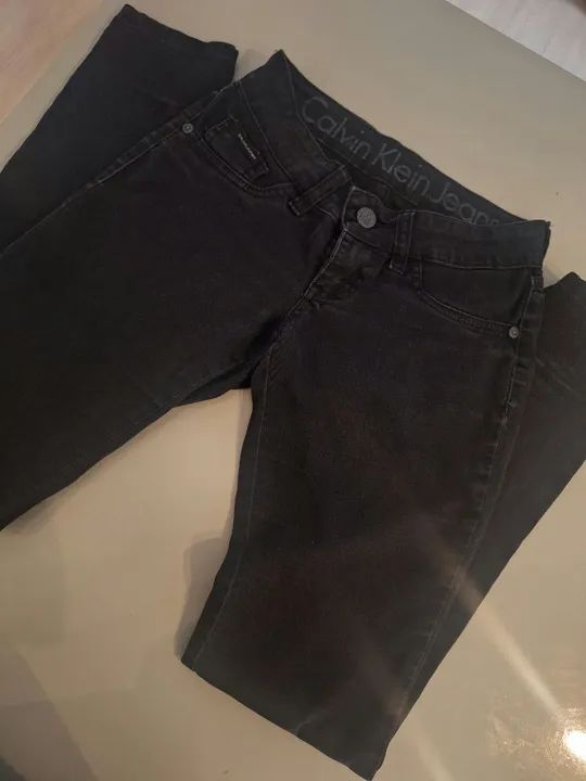 Calça jeans Calvin Klein preta