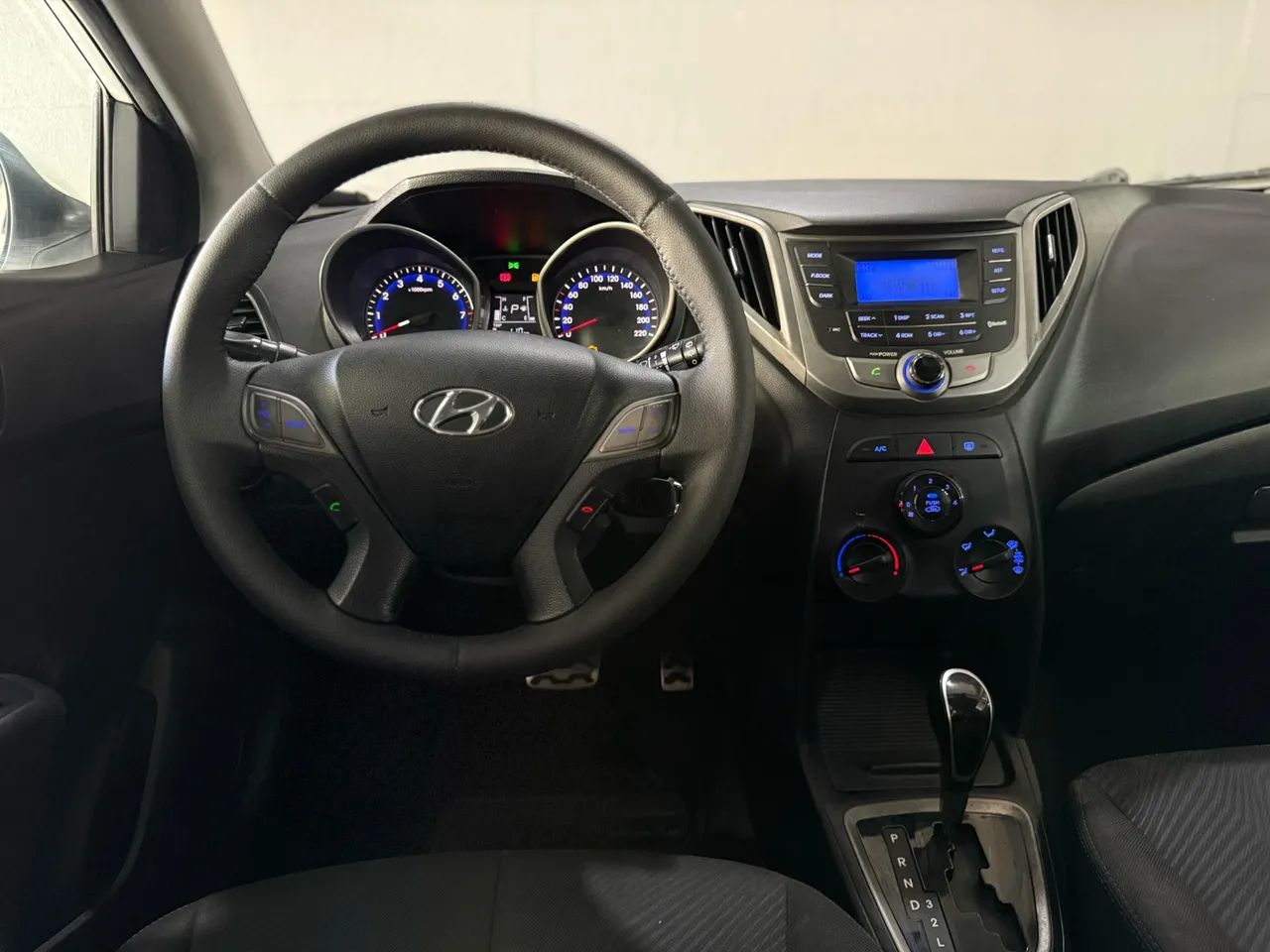 HYUNDAI HB20x - AUTOMÁTICO! - Foto 2