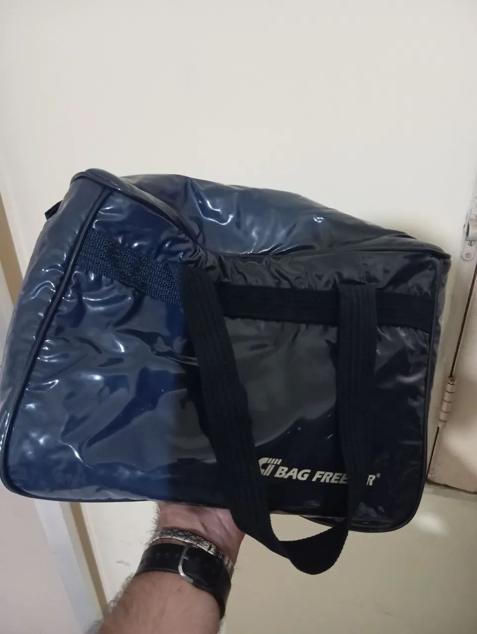 Bolsa térmica mais duas bolsas casuais 