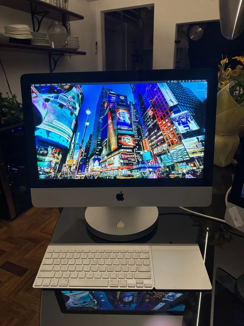【新品SSD】Apple iMac 21.5インチ Mid 2010 Vende-se iMac 21.5-inch Mid 2010 i3 - Computadores e Desktops