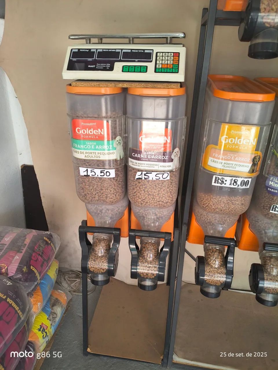 Dispenser para ração Graneleiro 64651273418241122
