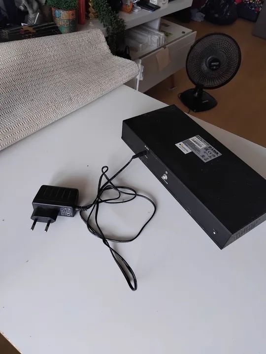 Switch 16 portas D-Link DGS-1016C - Gigabit.<br> - Foto 3
