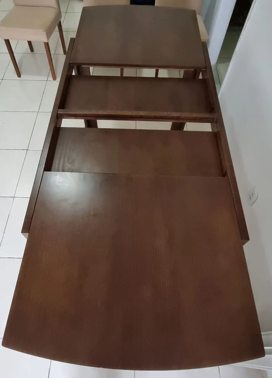 Mesa de Jantar em Madeira com 6 cadeiras - Foto 3