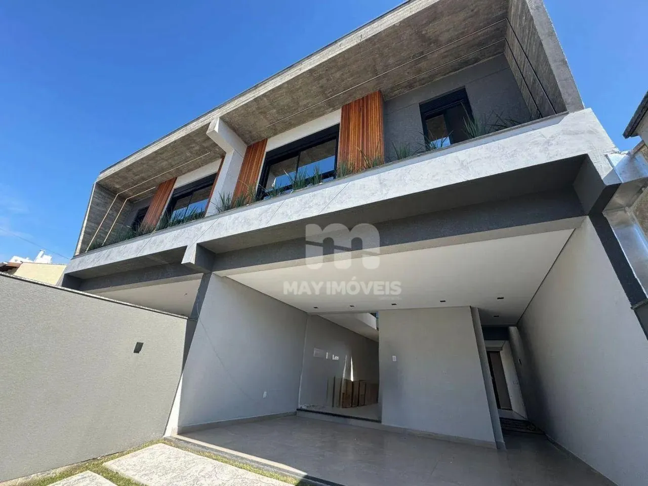 Sobrado Alto Padrão 3 suítes, 174 m² por R$ 1.550.000 - Dom Bosco - Itajaí/SC