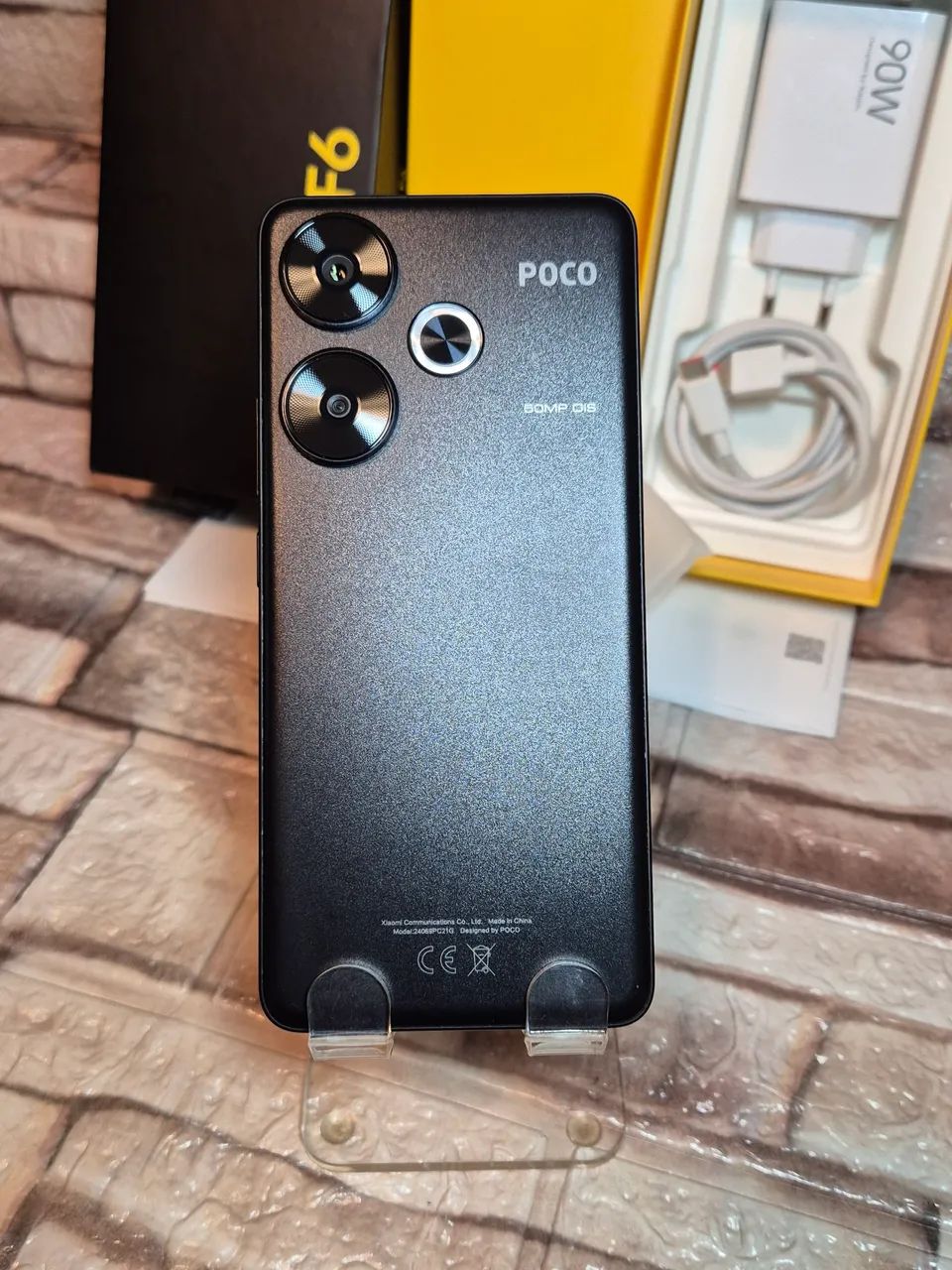 Poco F6 256gb Completo - Trocas - Foto 3