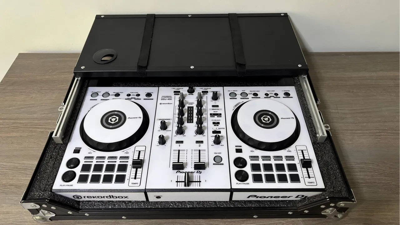 Controladora Pioneer DDJ-400 + Case