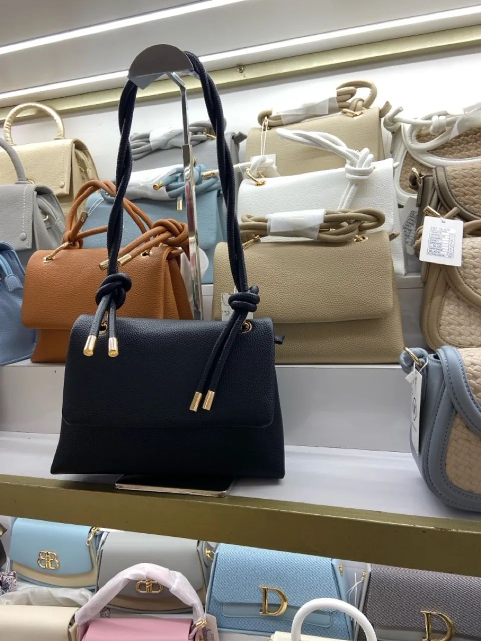 Bolsa de Ombro em Couro Croco - Foto 3