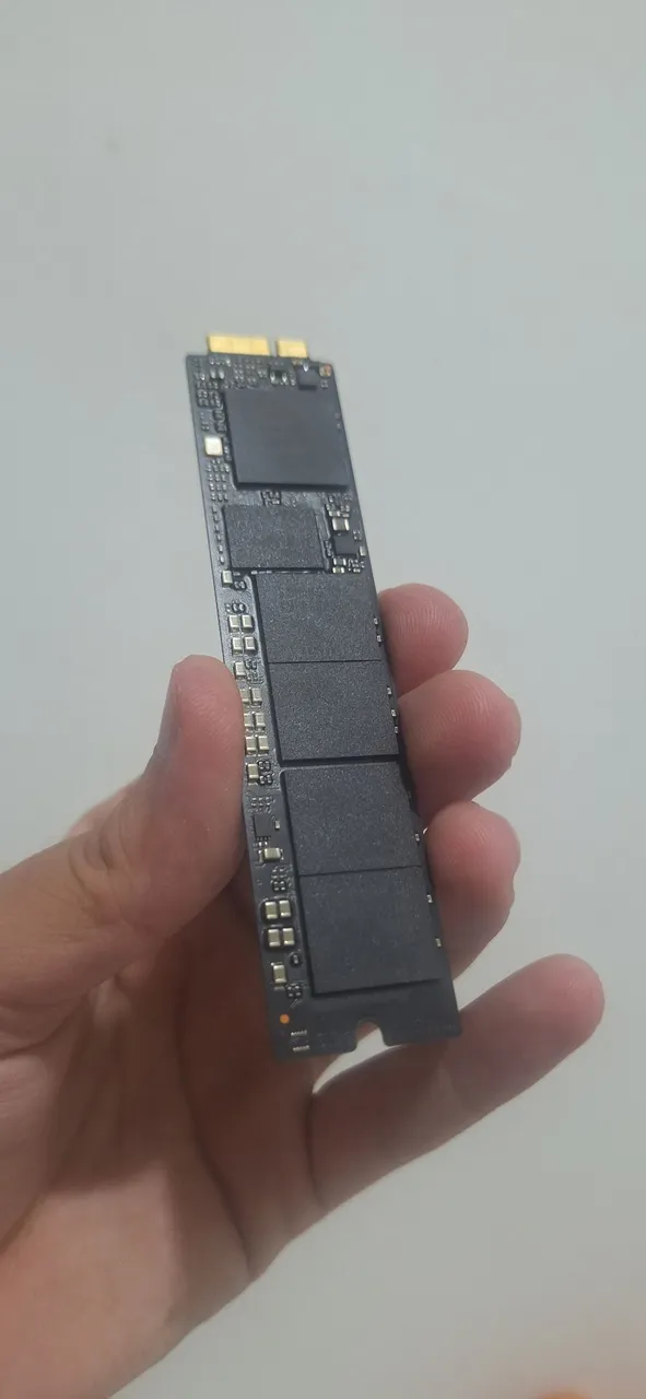 SSD NVMe M.2 Macbook air 13