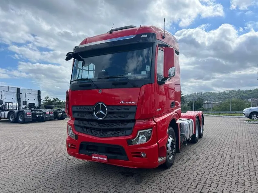 Mercedes-Benz Actros 2651 LS 6x4 | Selectrucks.