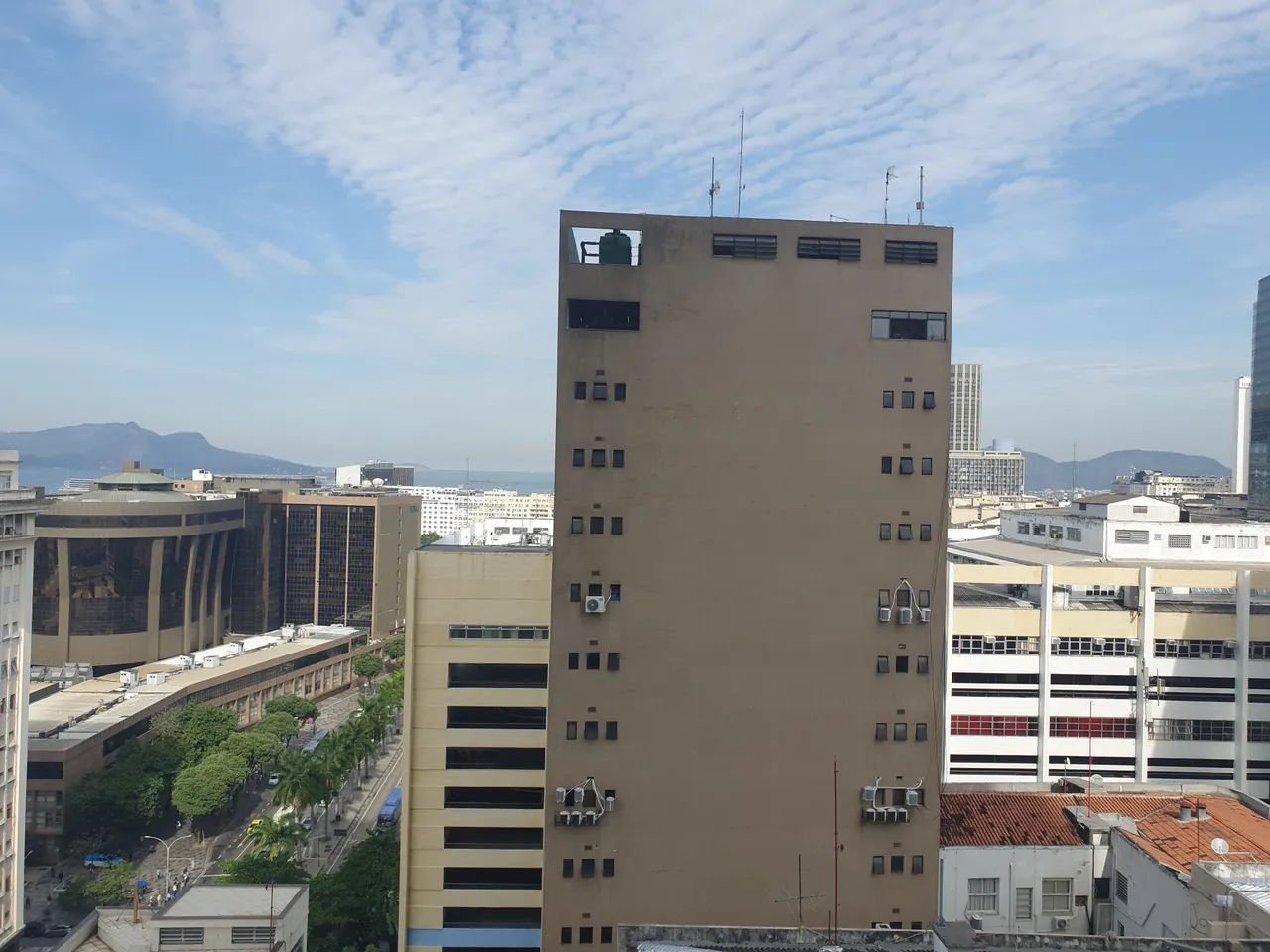Sala/Conjunto para aluguel com 84 metros quadrados em Centro - Rio de Janeiro - RJ - Foto 2