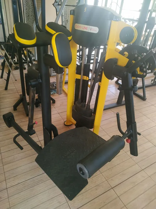 Máquina  glúteos vertical Total Helth 