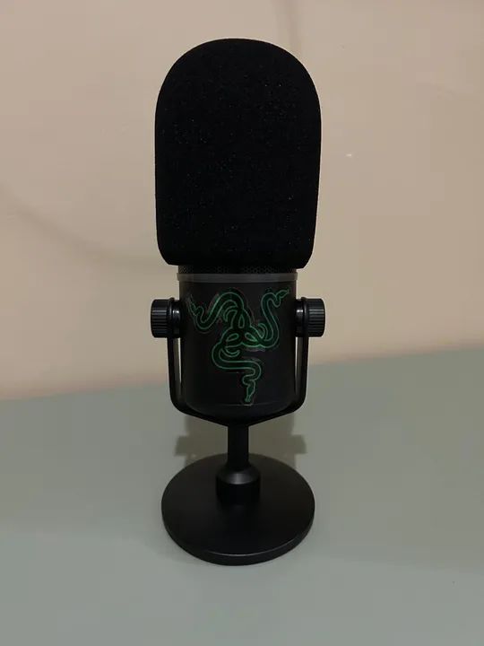 Microfone Razer Seiren Elite Profissional