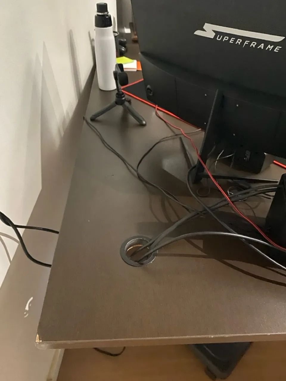 Mesa de escritório em Ótimo estado  - Foto 3