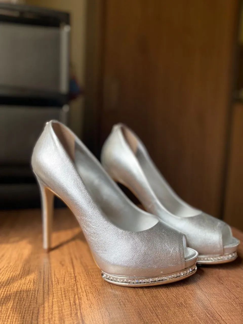 Salto Alto Prateado Elegante Salto noiva Jorge Bischoff n° 36