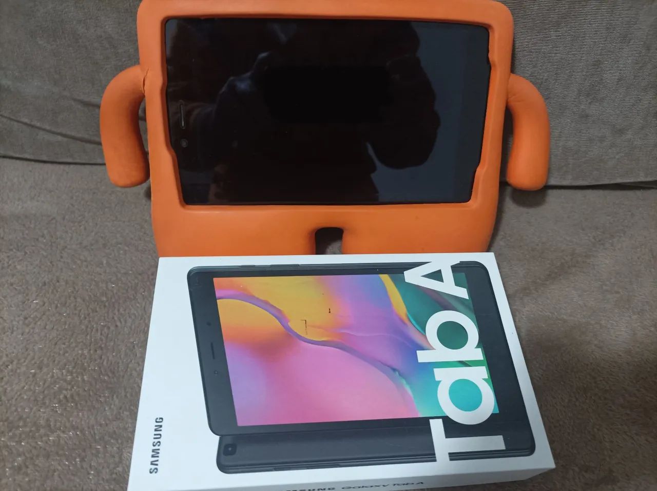 Tablet Samsung Galaxy Tab A-  Para vender rápido 