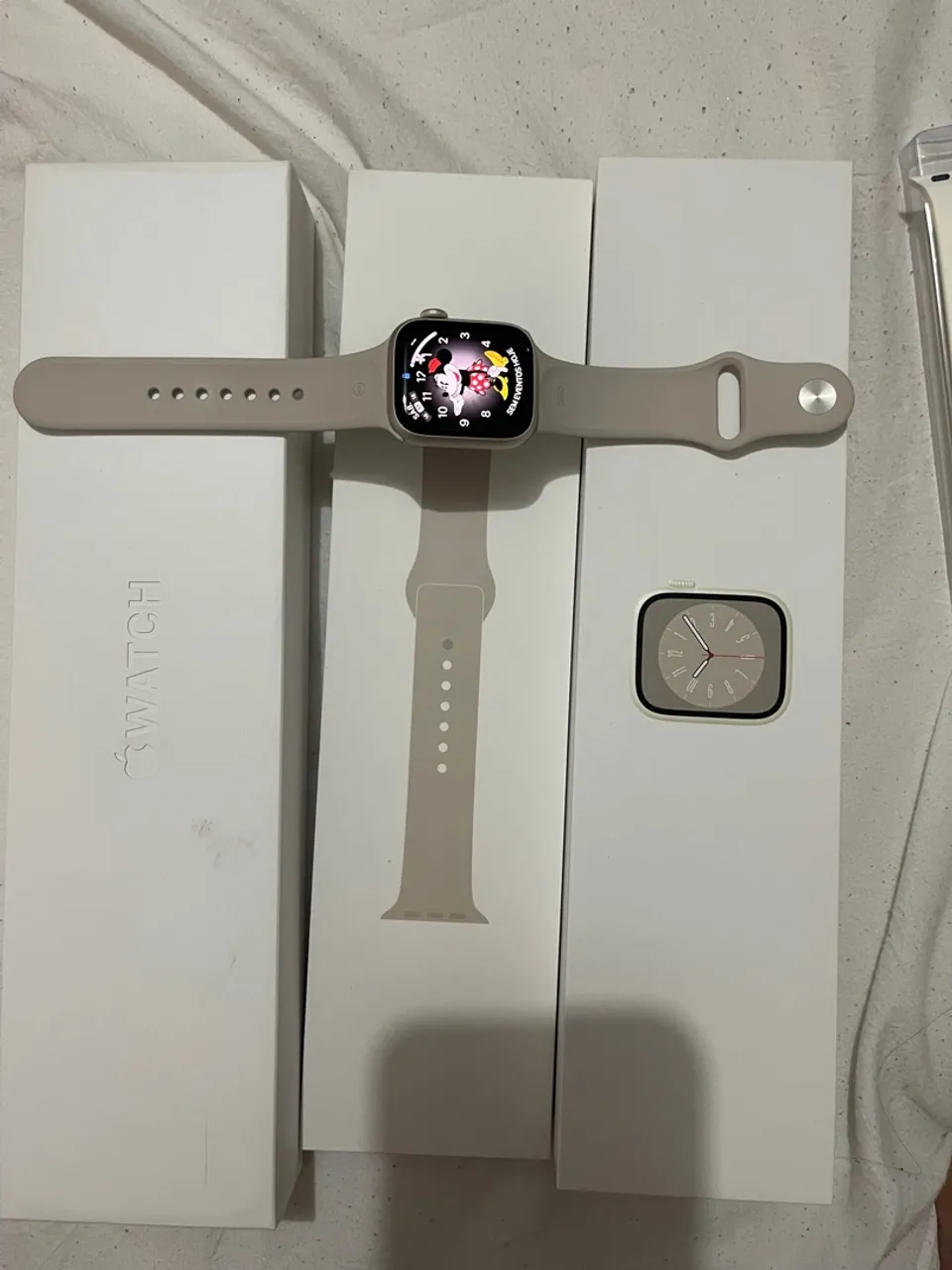 Apple Watch Series 8 - 41mm - Branco - Novo