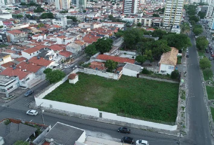 Terreno com 1900m2 à Venda em Aracaju -SE - Foto 2