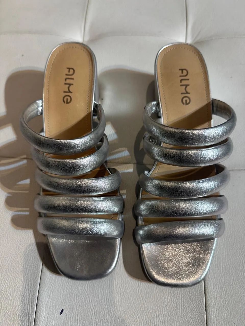 Sandália 36, usada 2x!!! Muito linda  - Foto 2