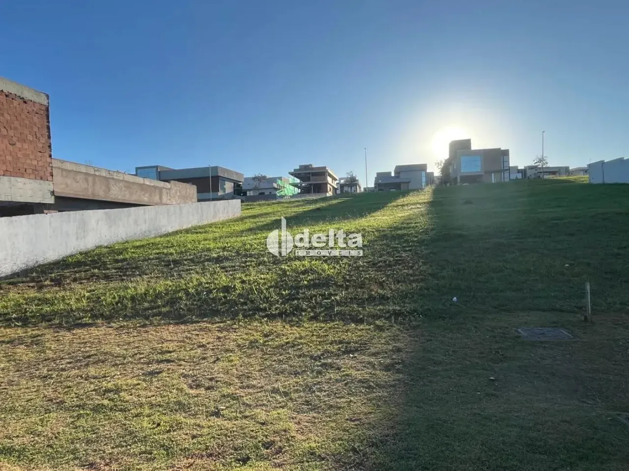 Terreno no Condomínio Alphaville I disponível em Uberlândia MG