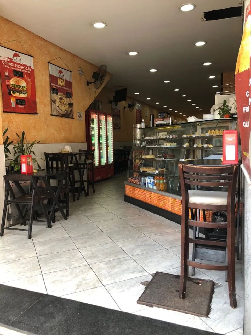 Restaurante e lanchonete - R$ 40 mil de lucro líquido