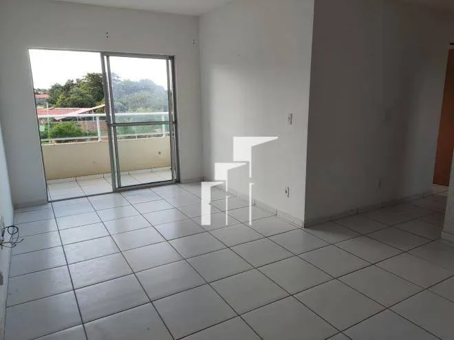 Apartamento em Condomínio