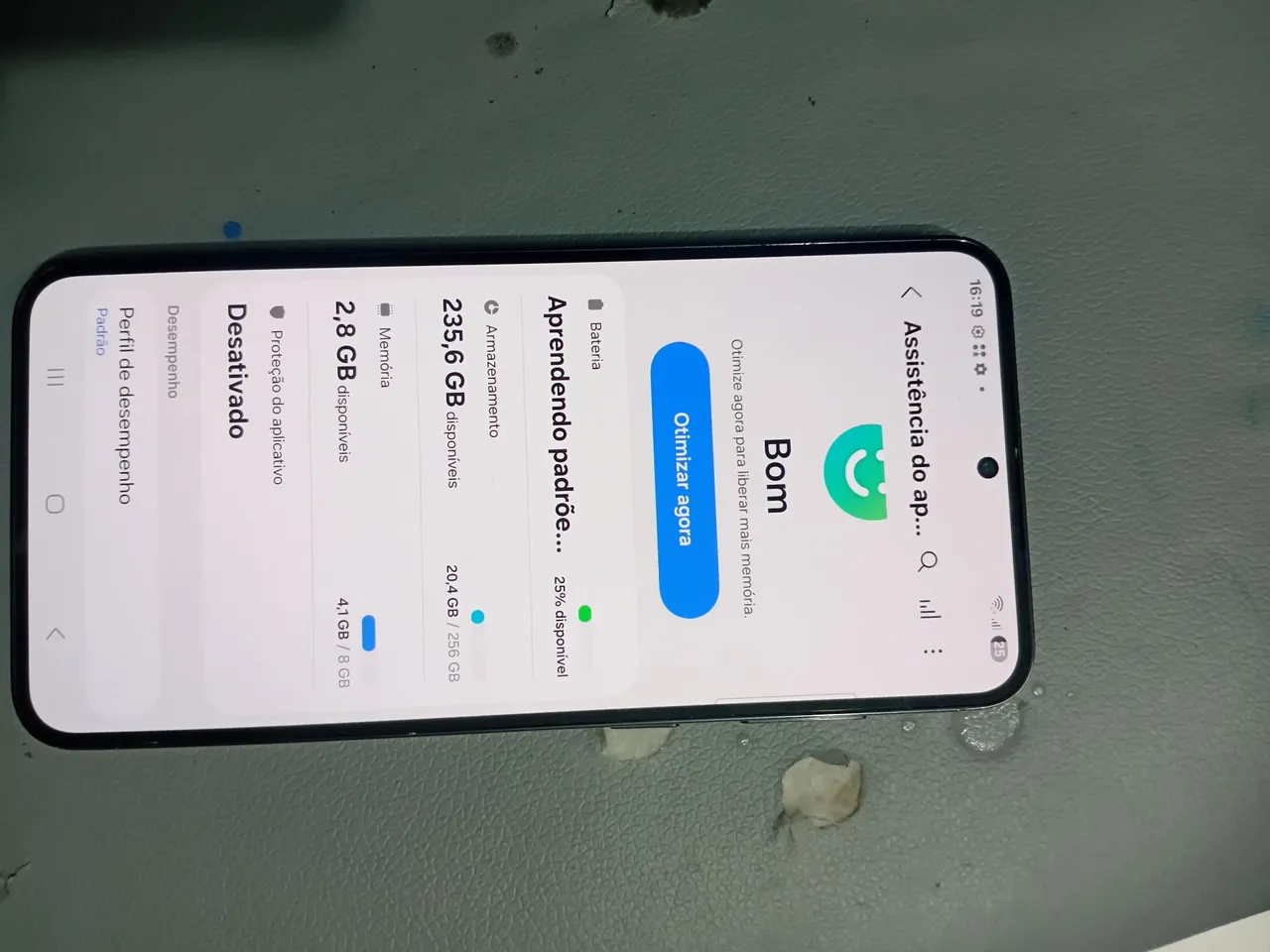 Celular novo pouco meses de uso loja 7350